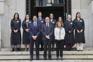 Los integrantes de la 73ª promoción con la Sala de Gobierno del TSXG